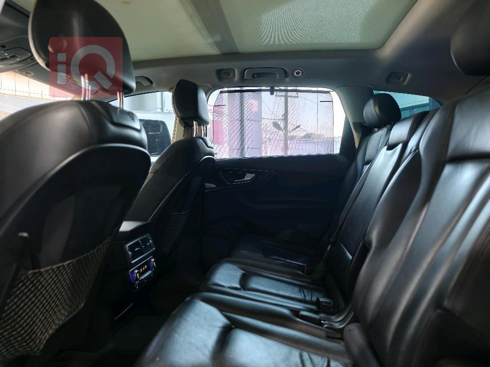 اودي Q7